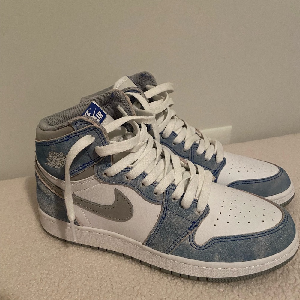 Air Jordan 1 mid